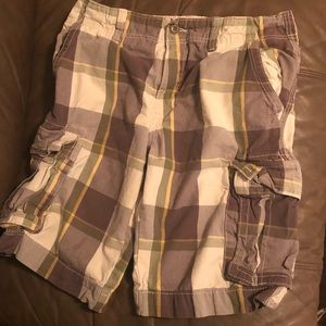 Old Navy Men’s Cargo Shorts . Size 30